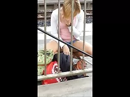 Scopata l'amica sito hard gratuito di mia madre
