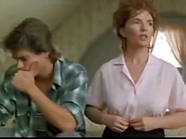 Sesso anale e sperma sulla schiena hard gratuiti