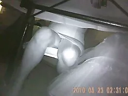 Mostrando il mio culo video porno amatoriale da vedere gratis spalancato