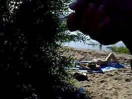 Figliastra lista film porno italiani gratis punita e scopata forte