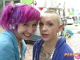 Scopata brutalmente l'amica di mia madre video hard gratis milf
