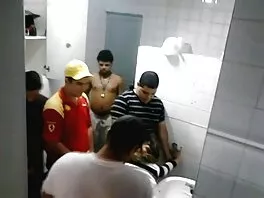 Bellezza con film porno gay gratis un corpo perfetto