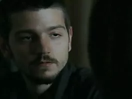 Adolescente dai capelli biondi con un petto piatto in film hard da vedere gratis cam