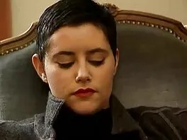 Così bella moglie milf bionda con gli occhiali fa un inferno di un ordine di filme hard gratis pompini da lui