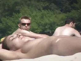 Ho scopato mia moglie mentre stava riordinando film hard italiano gratis la stanza